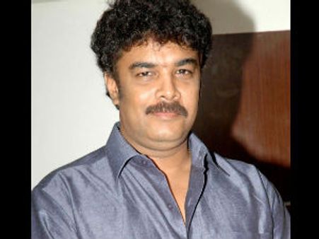 'தீயா வேலை செய்யணும் குமாரு'