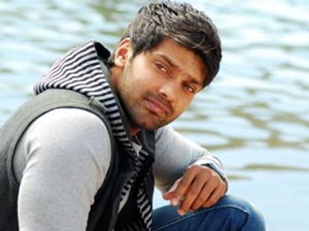 என்னோட காதலி யார் தெரியுமா? - சொல்கிறார் ஆர்யா