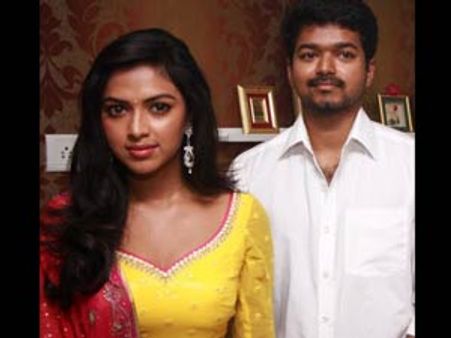 விஜய்-விஜய் படத்தின் பெயர் தங்கமகன் இல்லை, 'தலைவா' ஆகிவிட்டார்