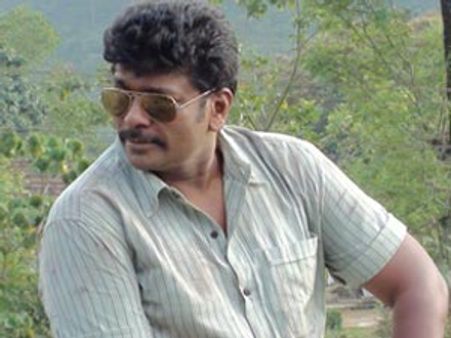 கதை திரைக்கதை வசனம் இயக்கம் பார்த்திபன்!