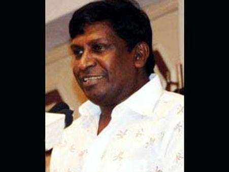 'சரி... எல்லாருக்கும் அழைப்பிதழ் வச்சிருவோம்!' - வடிவேலு முடிவு