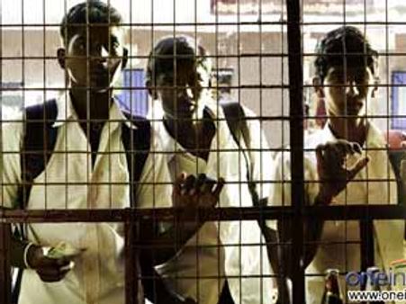 மதுவினால் வீழும் என் தேசம்…