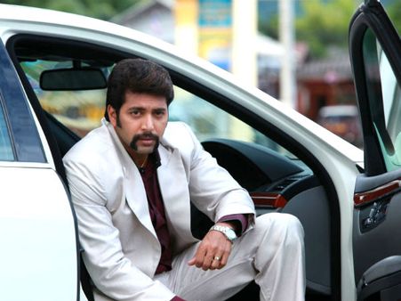 அமீரின் ஆதிபகவன் - விமர்சனம்