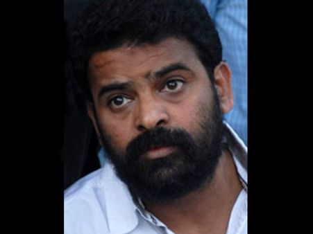 இது சென்சார் போர்டல்ல... மாஃபியா கும்பல்.. ஆதி பகவனுக்கு பணம் கேட்டார்கள்! - அமீர் திடுக் புகார்