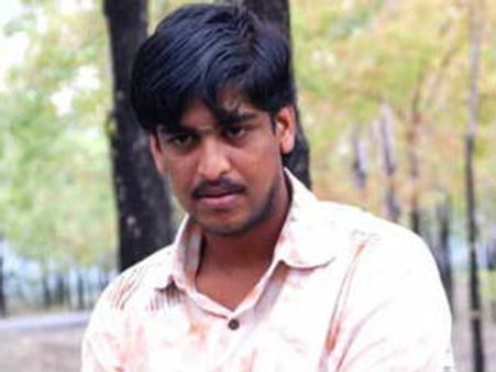 ஈழத் தமிழ்ப் பெண்ணை மணக்கும் மணிவண்ணன் மகன்- நிச்சயதார்த்தம்!