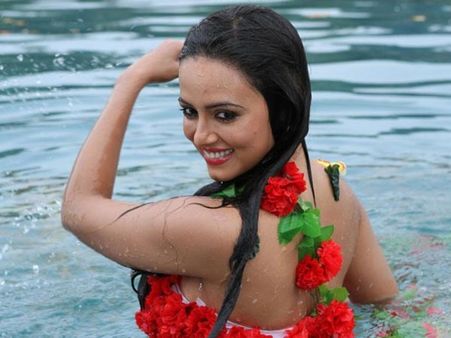 சில்க் ஸ்மிதாவின் ‘கிளைமாக்ஸ்’ தமிழில்...