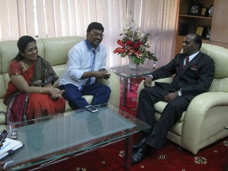 மலேசிய அமைச்சருடன் பாக்யராஜ் சந்திப்பு!
