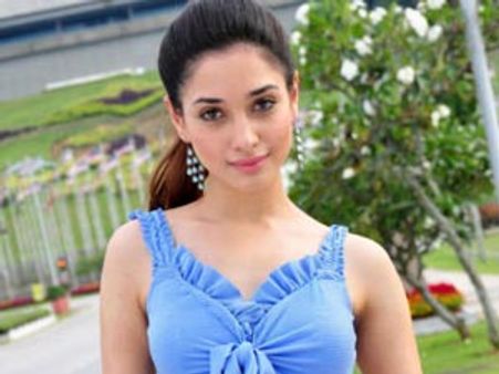 முத்தக்காட்சியா... ம்ஹூம்... குடும்பத்தோட பார்க்கிறாங்கள்ல! - தமன்னா