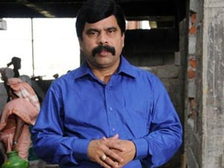 ''தத்தித்தரிகிடதோம்''... தொழிலதிபருடன் சமரசமானார் பவர்ஸ்டார்.. கேஸ் வாபஸ்!