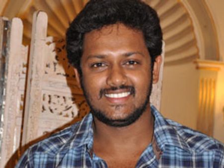 நான் சித்தாள் வேலை பார்த்தது ஞாபகத்திற்கு வந்துருச்சு! -அங்காடித்தெரு மகேஷ் உருக்கம்