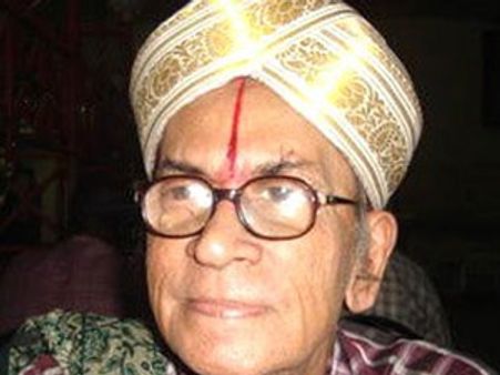 பழம்பெரும் பின்னணி பாடகர் பி.பி.ஸ்ரீனிவாஸ் மரணம்... திரை உலகினர் கண்ணீர் அஞ்சலி