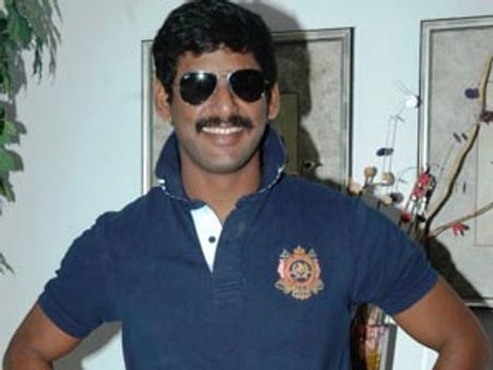 விஷாலின் இமயமலைப் பயண சர்ச்சை: ரஜினிகிட்ட விளக்கம் சொன்னேன்!