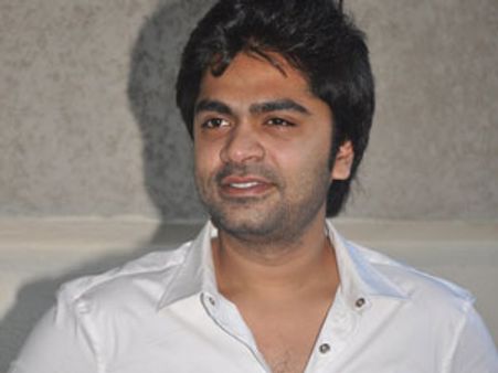 வேலூர் பெண்ணை மணக்கும் சிம்பு?