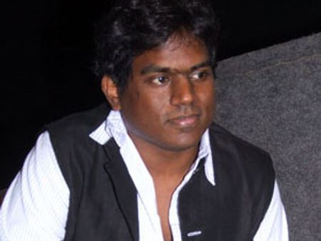 ஹீரோவாக நடிக்கிறார் யுவன் சங்கர் ராஜா!