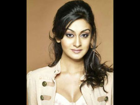 பட்டத்து யானை படப்பிடிப்பில் மயங்கி விழுந்த ஐஸ்வர்யா அர்ஜூன்