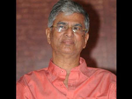 நானும் ஒரு காலத்தில் கொத்தனார்தான் - எஸ் ஏ சந்திரசேகரன்