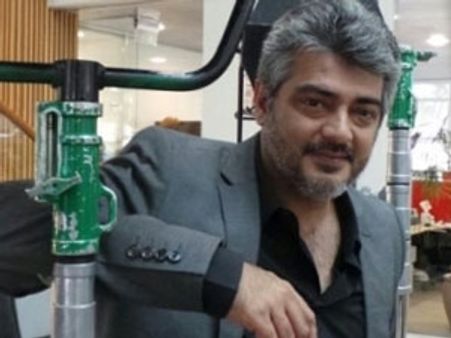 இரண்டே நாளில் 1.5 மில்லியன் ஹிட்ஸ் - அஜீத்தின் பெயரில்லா பட சாதனை!