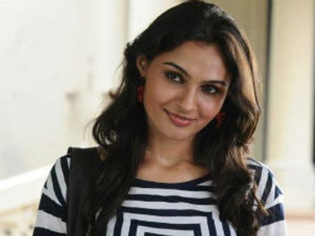 புலனாய்வு அதிகாரியாக களமிறங்கும் ஆண்ட்ரியா... புதிய திருப்பங்கள்