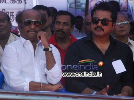 இலங்கையில் ரஜினி, கமல், விஜய், சரத்குமார் படங்களை திரையிட எதிர்ப்பு