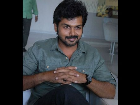 கார்த்தியிடம் கால்ஷீட் வாங்கிறதுகுள்ள கண்ணை கெட்டுதே: இயக்குனர்கள் புலம்பல்