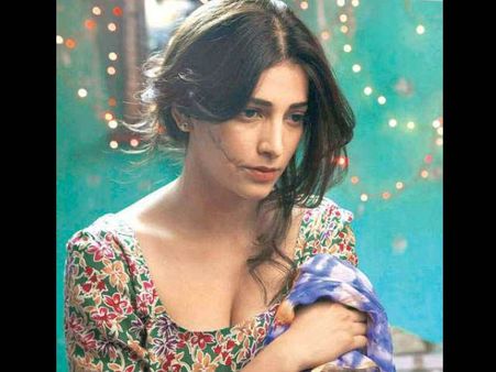 ஸ்ருதி கன்னத்தில் இருக்கும் தழும்புக்கு காரணம் கமல்