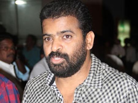 அமீர் கதாநாயகனாக நடிக்கும் 'பேரன்பு கொண்ட பெரியோர்களே'!