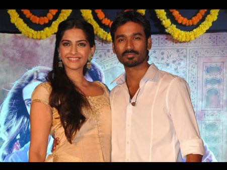 லக்ஸ் சோப்பின் புதிய ஜோடி தனுஷ், சோனம் கபூர்