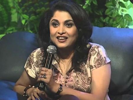 டிவி ரியாலிட்டி ஷோக்களில் என்னதான் சொல்ல வர்றாங்க?