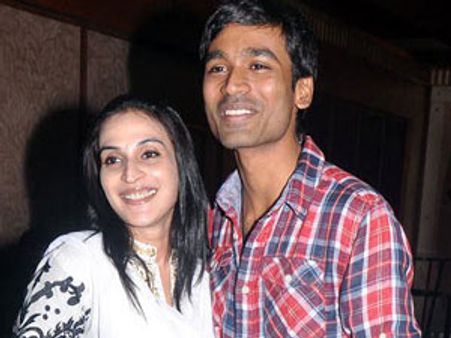 வீட்ல ரொமான்ஸ் செய்ய வராது… தனுஷ்