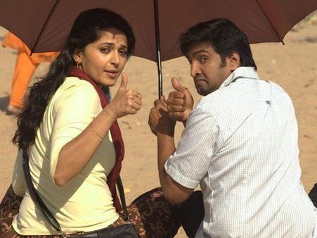 சிங்கம் 2ல் அனுஷ்காவுடன் சந்தானம் டூயட்!