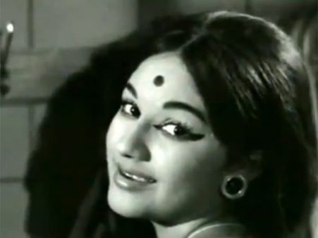 மஞ்சுளா: எம்ஜிஆர், சிவாஜி படங்களின் கனவுக் கன்னி...!