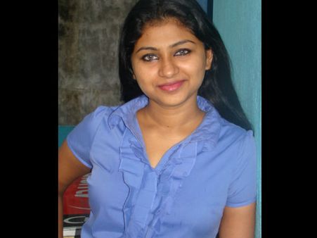 ஒரு ஃப்ளாஸ் நியூஸ்… நியூஸ் ரீடர் காவேரிக்கு கல்யாணம்…