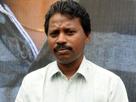 இயக்குநர் கபிலன் தற்கொலை… தவறான செய்தி வெளியானதால் பரபரப்பு