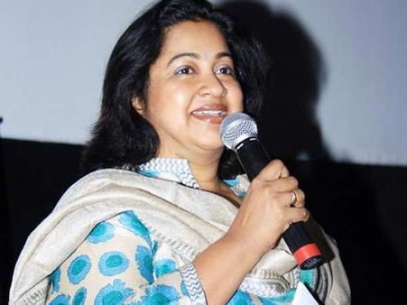 இறங்கி வந்த ராதிகா... பெப்சியுடன் சமரசம்!