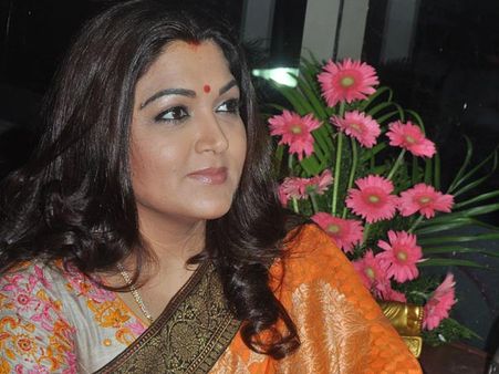 தொடரும் கற்பழிப்புகள்.. பேசுகிறோம்.. பேசுகிறோம்.. ஒன்னும் நடக்கலையே..: கொந்தளிக்கும் குஷ்பு!