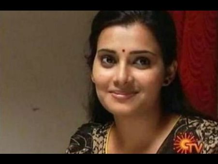 ஷூட்டிங் ஸ்பாட்தான் என் வீடு…. தென்றல் ஸ்ருதி