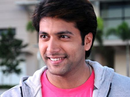 கையை ஒடித்துக் கொண்ட ஜெயம் ரவி: ஷூட்டிங் பாதிப்பு