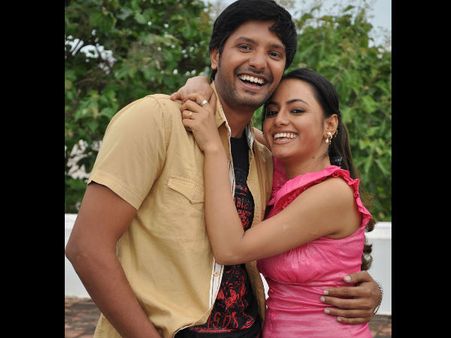 அடடா.. புதைகுழியில் சிக்கிட்டாரே ஐஸ்வர்யா....!