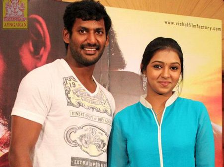 தீபாவளி ரேஸில் குதித்தது விஷாலின் பாண்டிய நாடு!