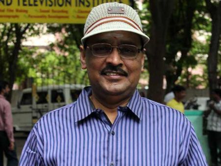 ஸ்ரீதேவியை முகத்தில் துப்பச் சொன்ன ரஜினியை நினைச்சா உடல் சிலிர்க்குது!- பாக்யராஜ் ப்ளாஷ்பேக்