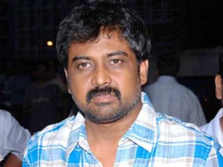 நடிகர்களுக்கு தந்த சம்பளத்துக்கு வரி செலுத்தவில்லை லிங்குசாமி! - இரண்டாவது நாளாக சோதனை