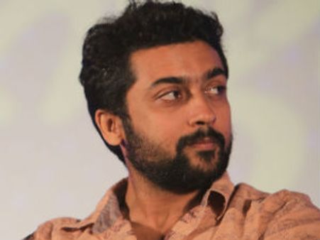 ஒரு எஸ்எம்எஸ்ஸில் வாய்ப்பை இழந்தேன் - சூர்யா