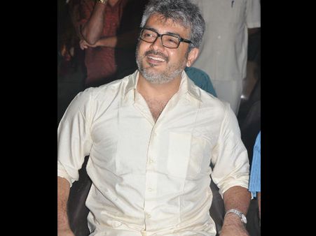 பஞ்ச் டயலாக்கா.... ம்ஹூம்... நான் பேச மாட்டேன்!- கதாசிரியர்களுக்கு அஜீத் போட்ட கண்டிஷன்