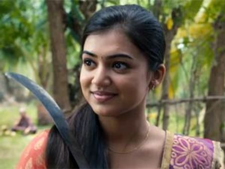 மத உணர்வுகளைப் புண்படுத்தும் காட்சி- நய்யாண்டி மீதும் பாஜவினர் புகார்