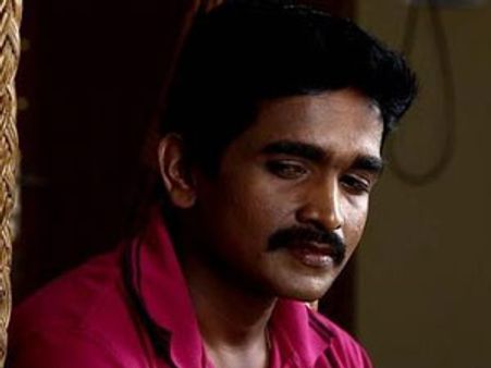 சரவணன் என்கிற சூர்யா: தலைப்பை மாற்ற சூர்யா தரப்பு புகார்.. இயக்குநர் மறுப்பு!