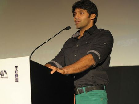 சினிமா மட்டும் போதுமா... கொஞ்சம் சைடு பிஸினசும் வேணும்!- இது ஆர்யா பாலிசி