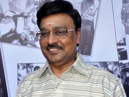 கதைப் பஞ்சத்தில் அடிபட்டுக் கிடக்கிறது தமிழ் சினிமா! - கே பாக்யராஜ் சிறப்புப் பேட்டி