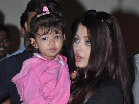 40வது பிறந்தநாள்: ஐஸ்வர்யா ராய்க்கு ‘ஹேப்பி பர்த் டே’ பாடி வாழ்த்துச் சொன்ன ஆராத்யா