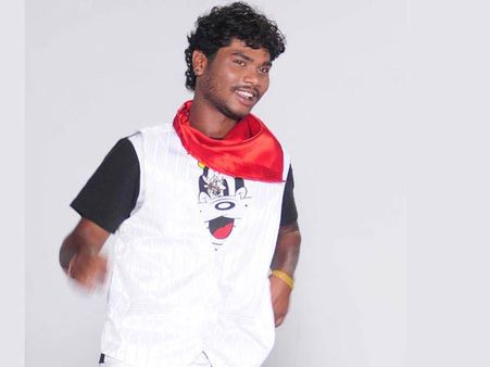 பூனம் பாண்டேவின் கன்னட பட ஹீரோ ராஜேஷ் மாடியில் இருந்து விழுந்து மரணம்