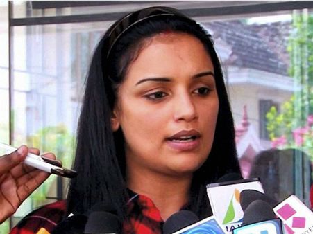 முதல்வர் சாண்டியை சந்தித்து நடந்ததை கூறினேன்: நடிகை ஸ்வேதா மேனன்